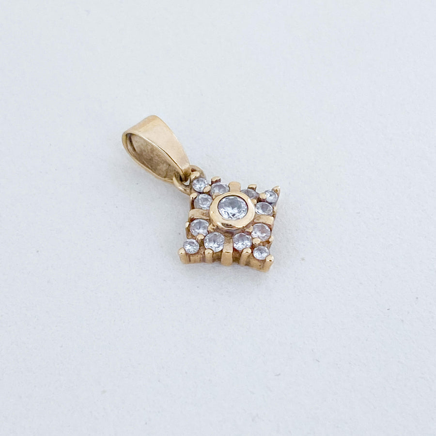 Vintage CZ Carré Pendant