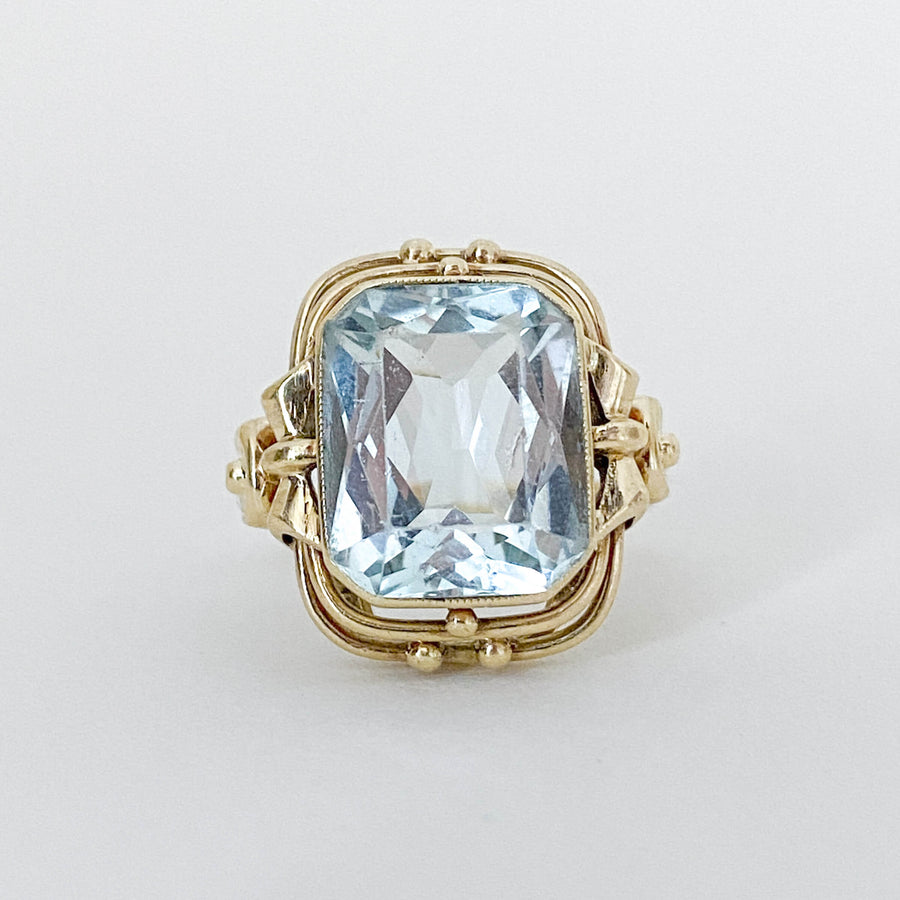 Vintage Aquamarine Renaissance Ring
