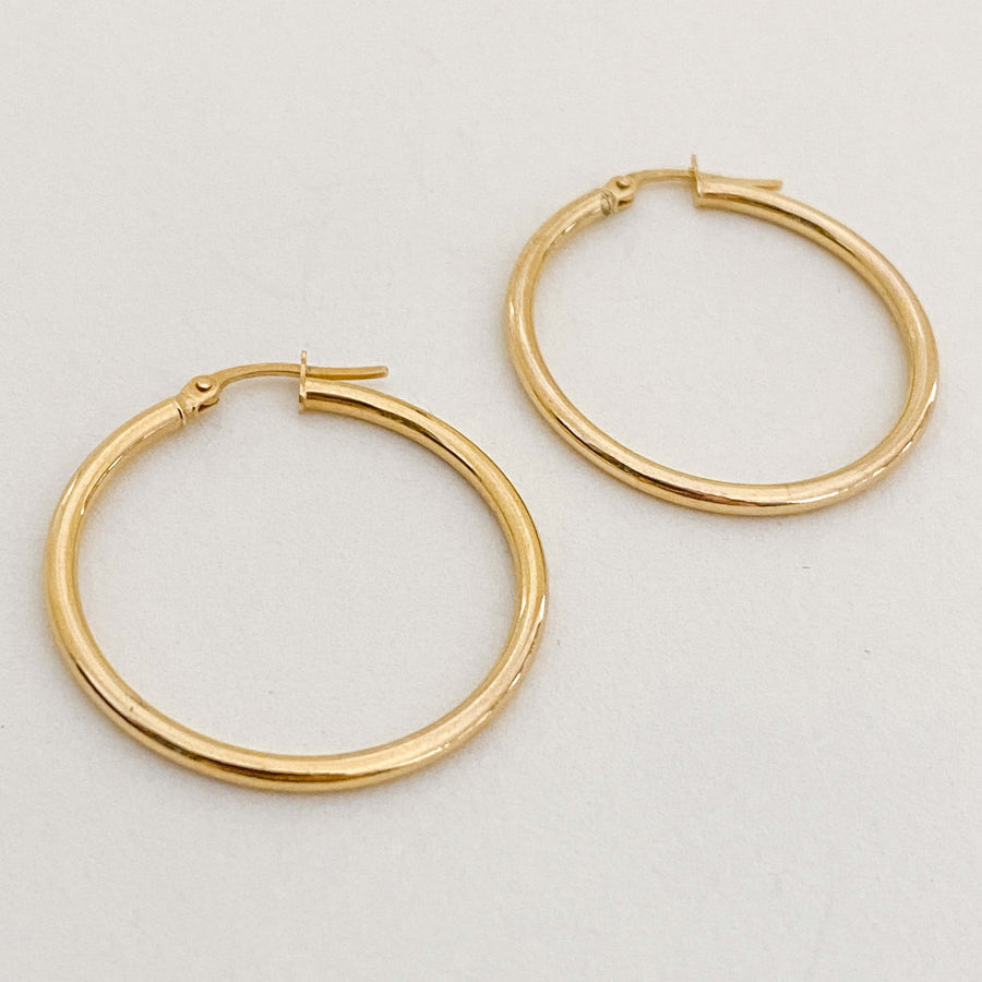 Vintage Hoops Medium