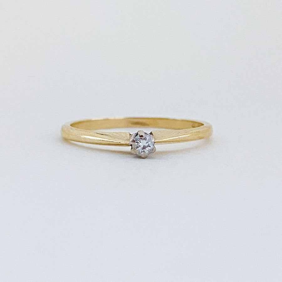 Vintage Diamond Sparkle Ring
