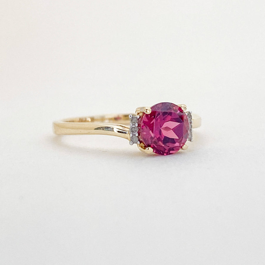 Vintage Garnet & Diamond Ring
