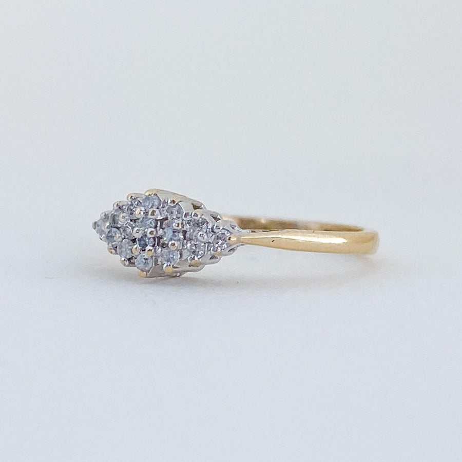 Vintage Diamond Cluster Petit ring