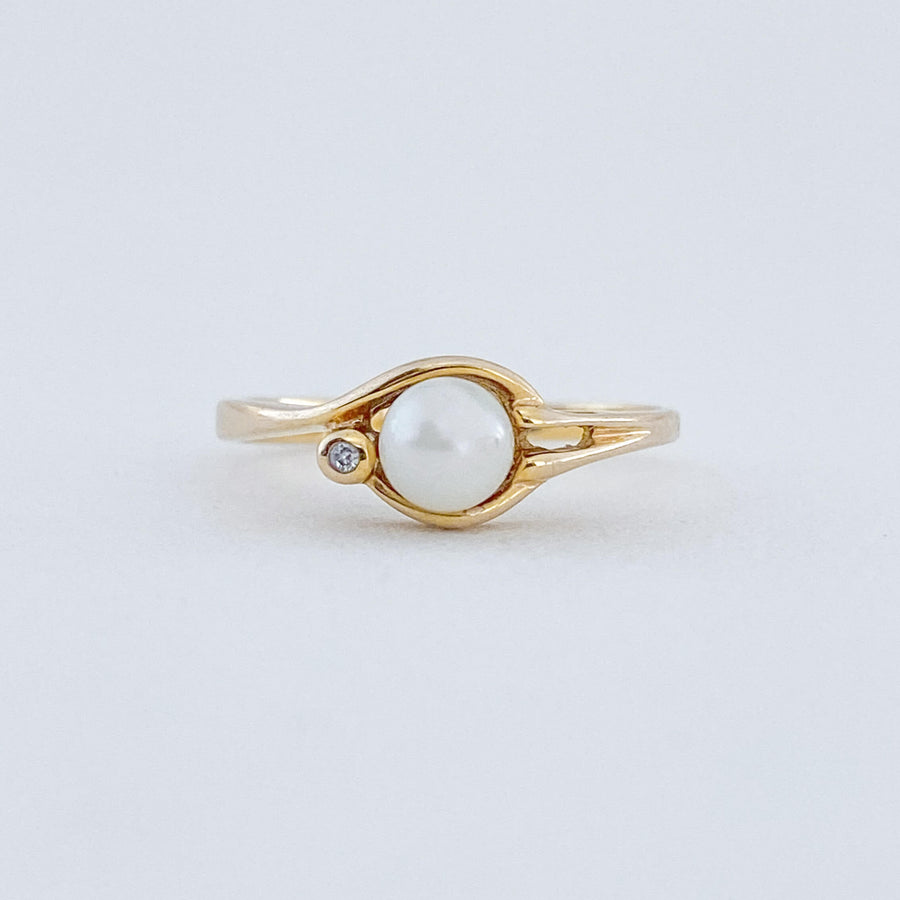 Vintage Pearl & Diamond Swirl Ring