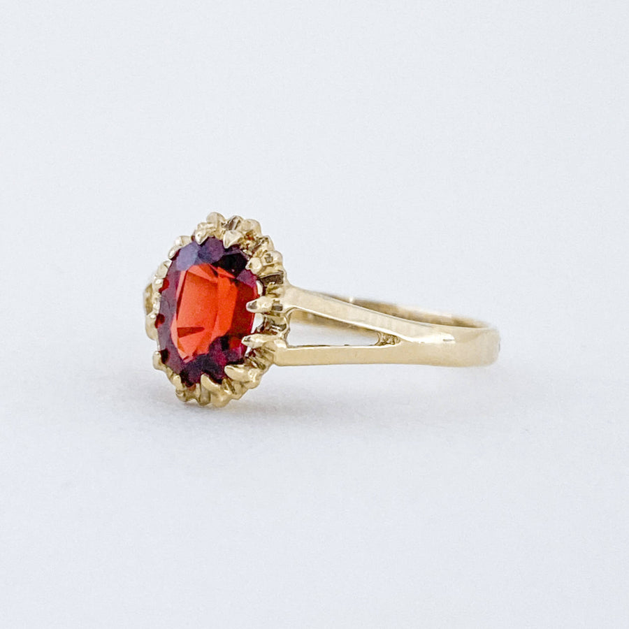 Vintage Garnet Oval Ring