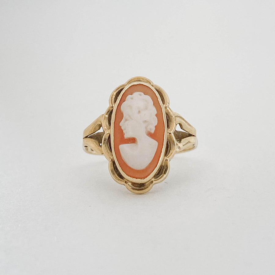 Vintage Cameo Bloom Ring