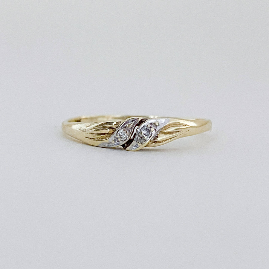 Vintage Diamond Waves Ring