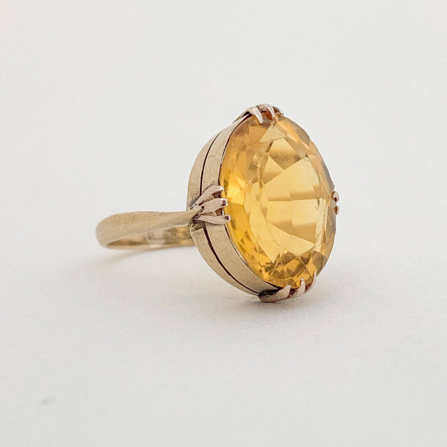 Vintage Citrine Oval Claw Ring