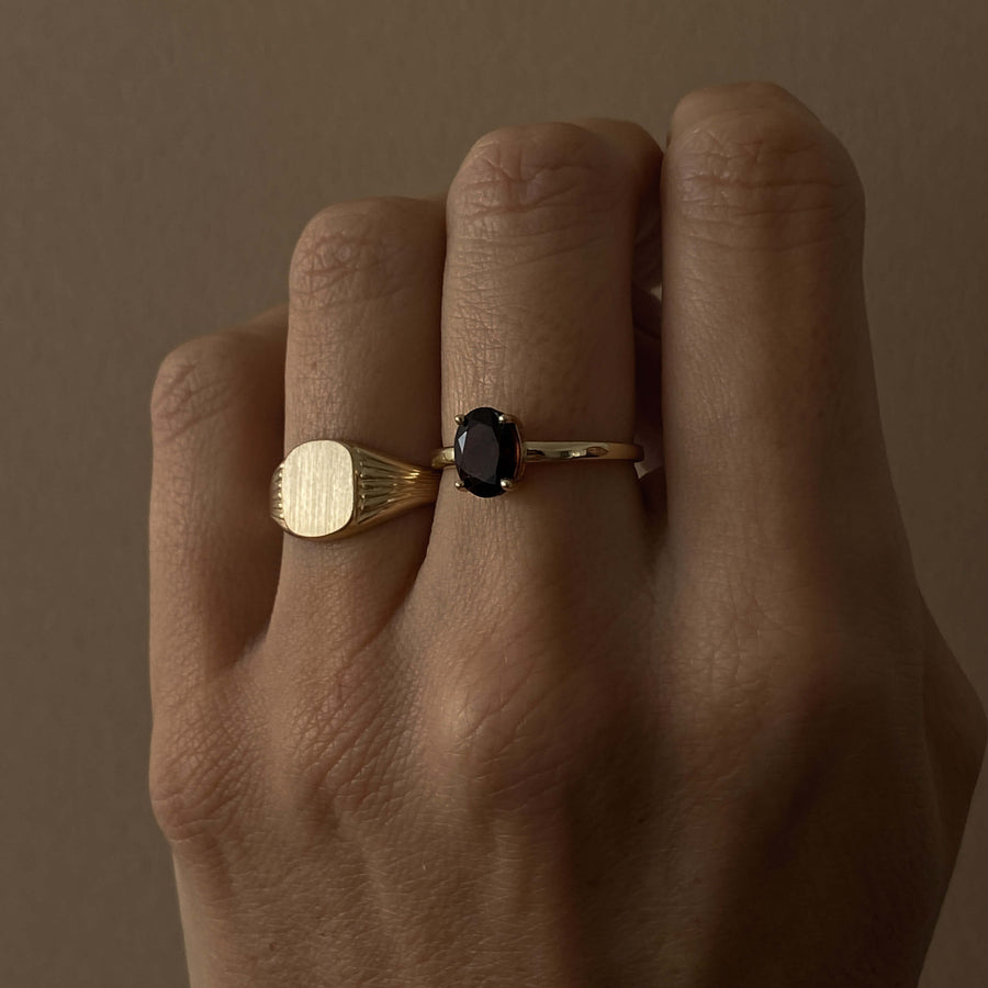 Signet Jolie Bold Ring