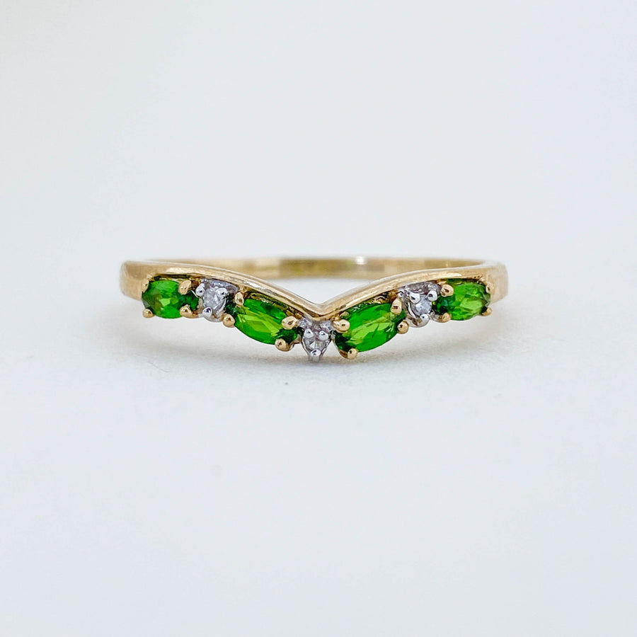 Vintage Chrome Diopside & Diamond Wishbone Ring