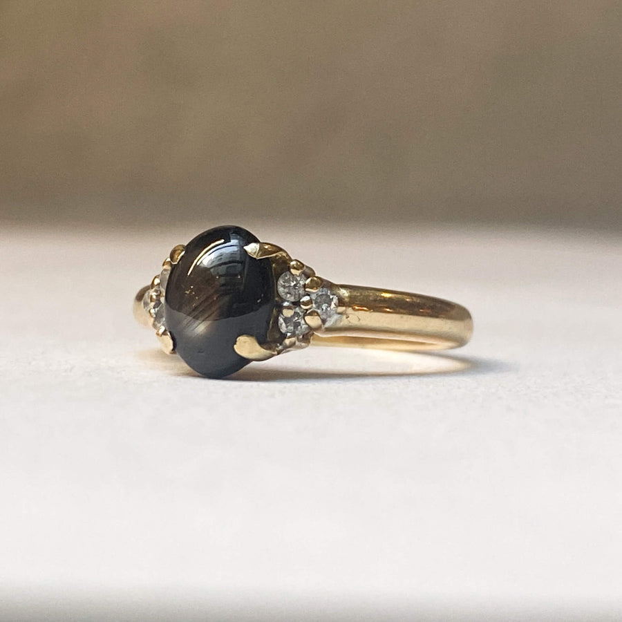 Vintage Sapphire & Diamond Cateye Ring