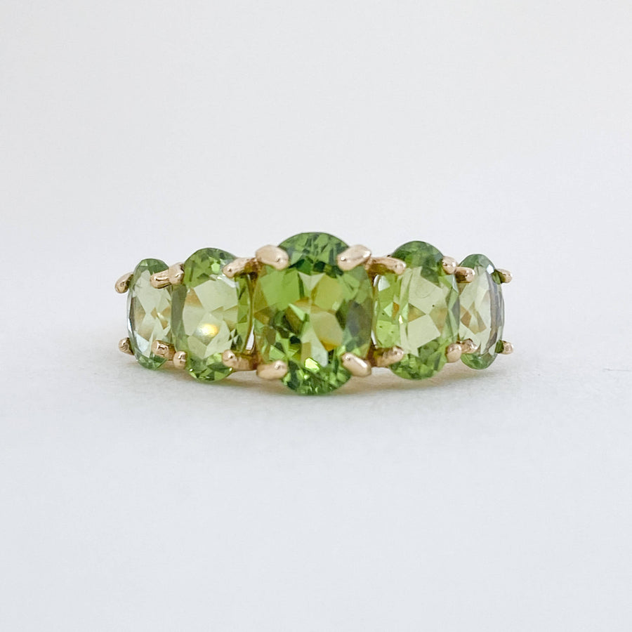 Vintage Peridot Cinq Ring