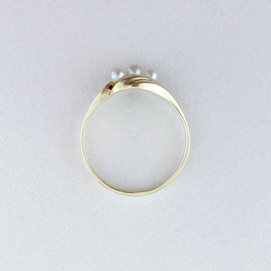 Vintage Pearl Trio Ring