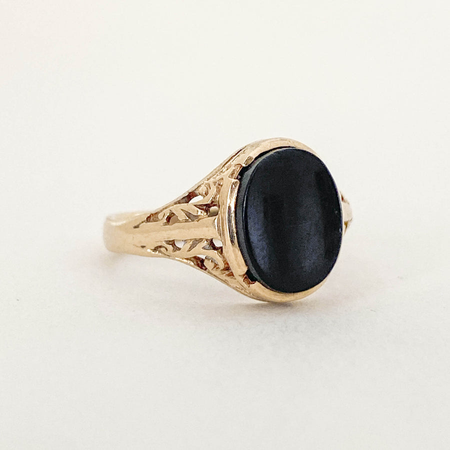 Vintage Onyx Ornate Oval Ring