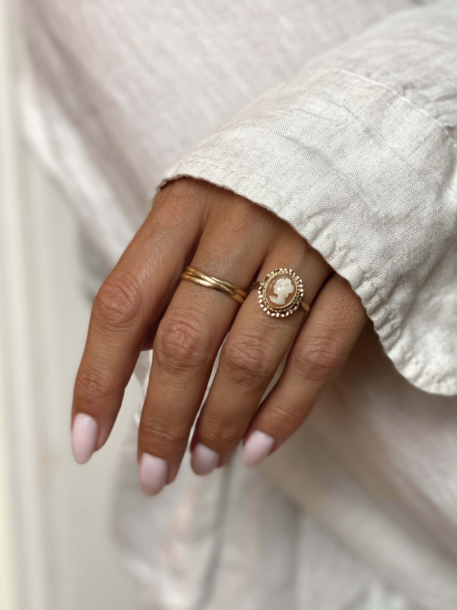 Vintage Cameo Ornate Ring