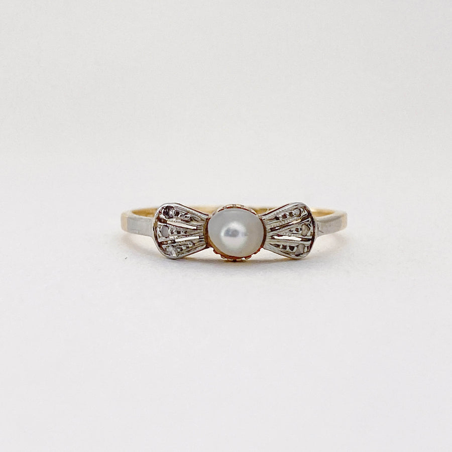 Vintage Diamond & Pearl Bow Ring