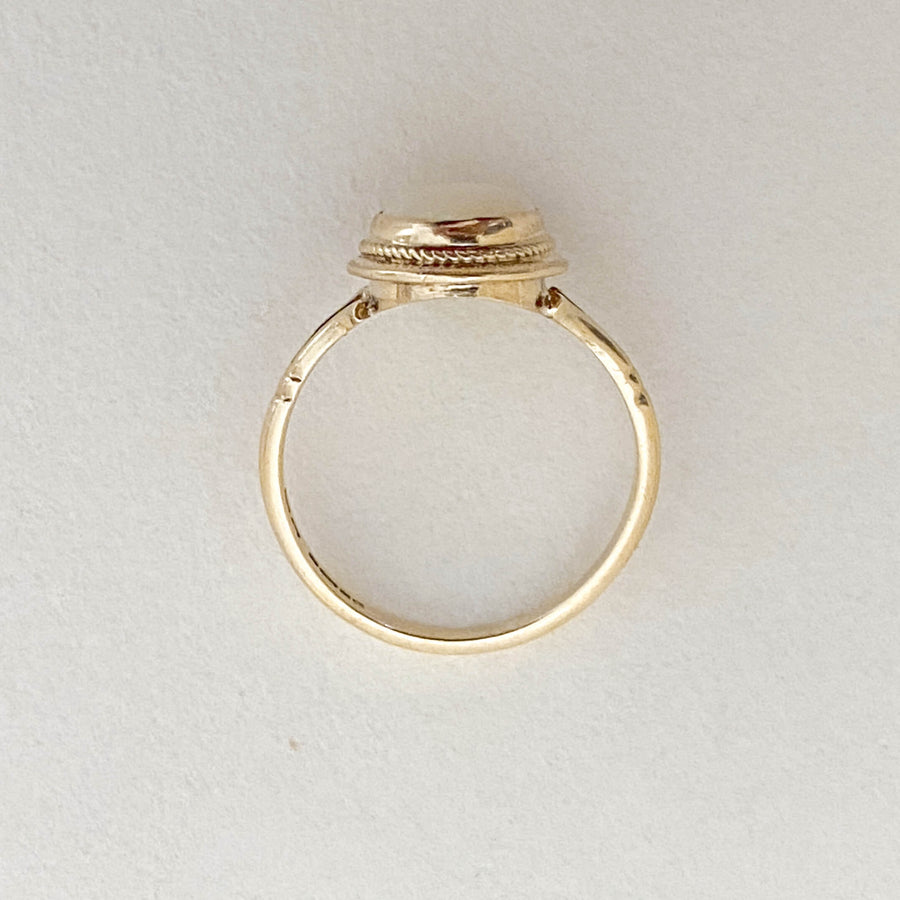 Vintage Opal Oval Milgrain Ring