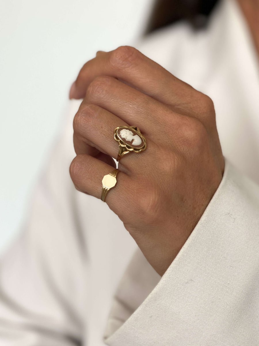 Vintage Cameo Bloom Ring