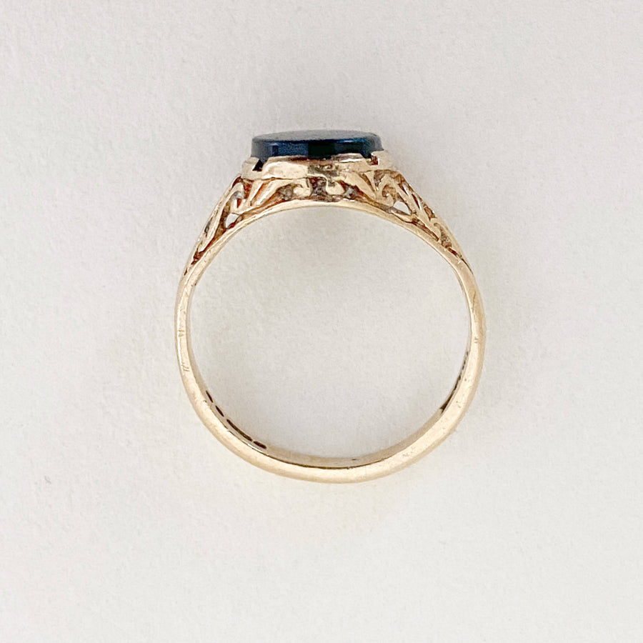 Vintage Onyx Ornate Oval Ring