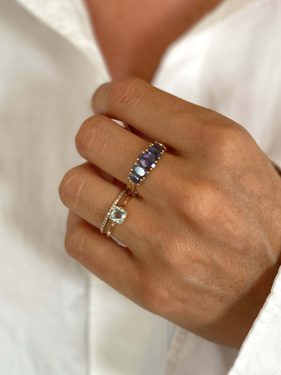 Vintage Tanzanite Cinq Ring
