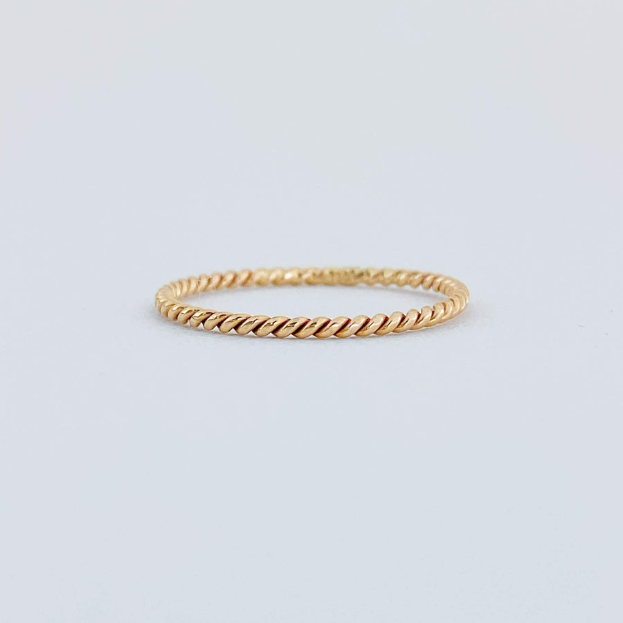 Vintage Twist Slim Ring