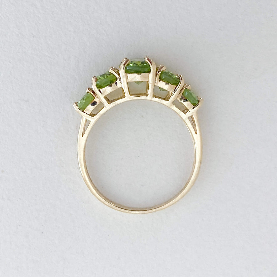 Vintage Peridot Cinq Ring
