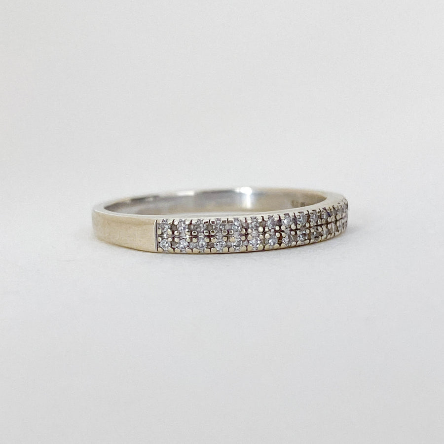 Vintage Diamond White Gold Band Ring