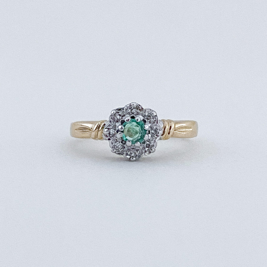 Vintage Emerald & Diamond Flower Ring