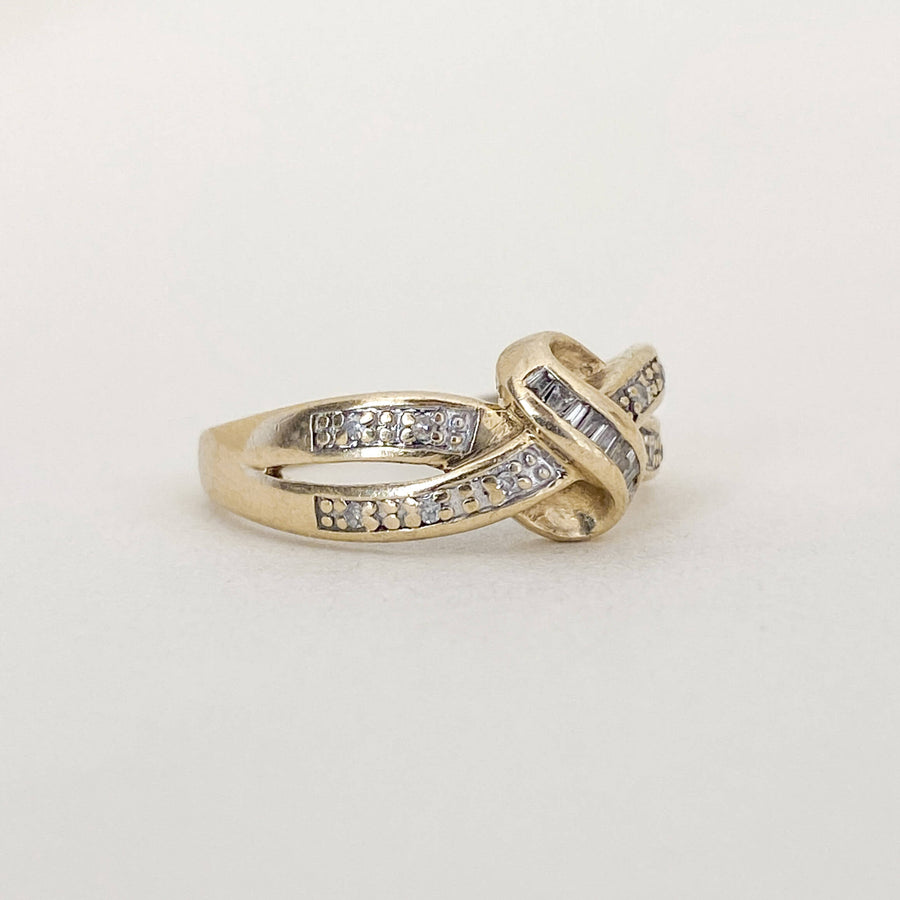 Vintage Diamond Baguettes Knot Ring