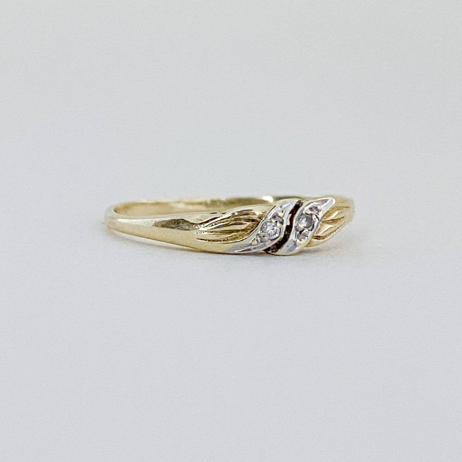 Vintage Diamond Waves Ring