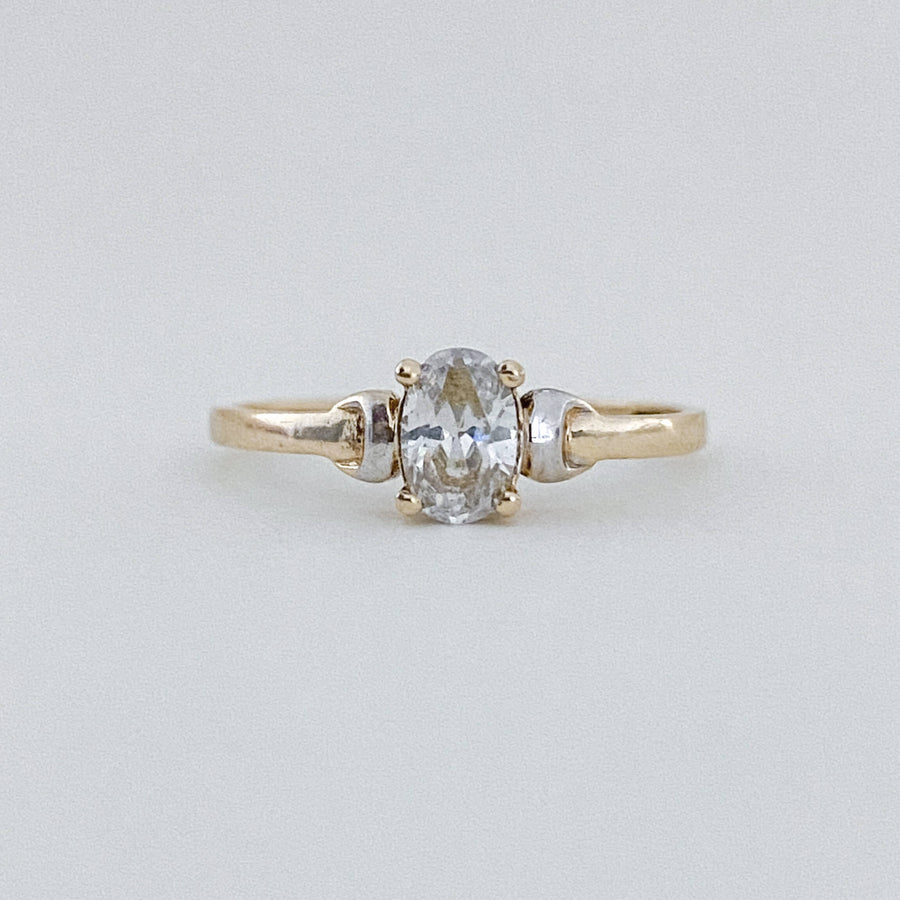 Vintage Quartz Accent Ring