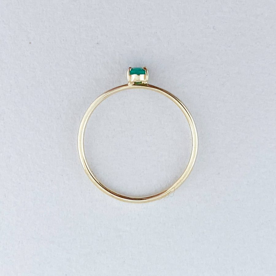 Emerald Oval Petite Ring