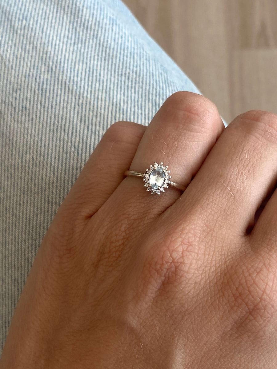 Vintage Aquamarine & Diamond Halo Ring