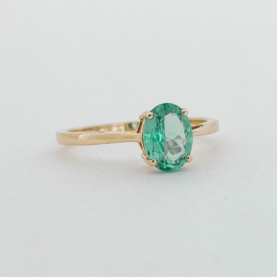Vintage Green Quartz Oval Ring
