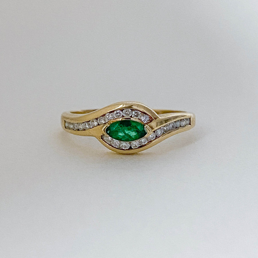 Vintage Emerald & Diamond Twist Ring - Forever Mine Collectables